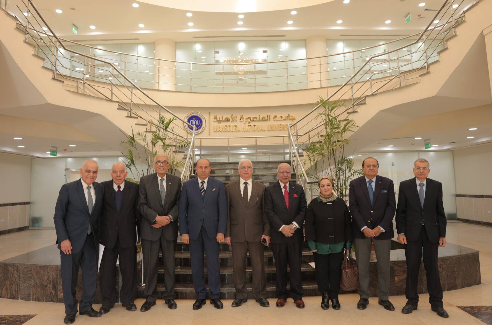 مجلس أمناء جامعة المنصورة الأهلية يعقد اجتماعه الدوري ويعتمد قرارات أكاديمية وإدارية ومالية